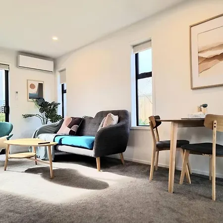 Addington Townhouse 7 Mins Walk To Arena Villa